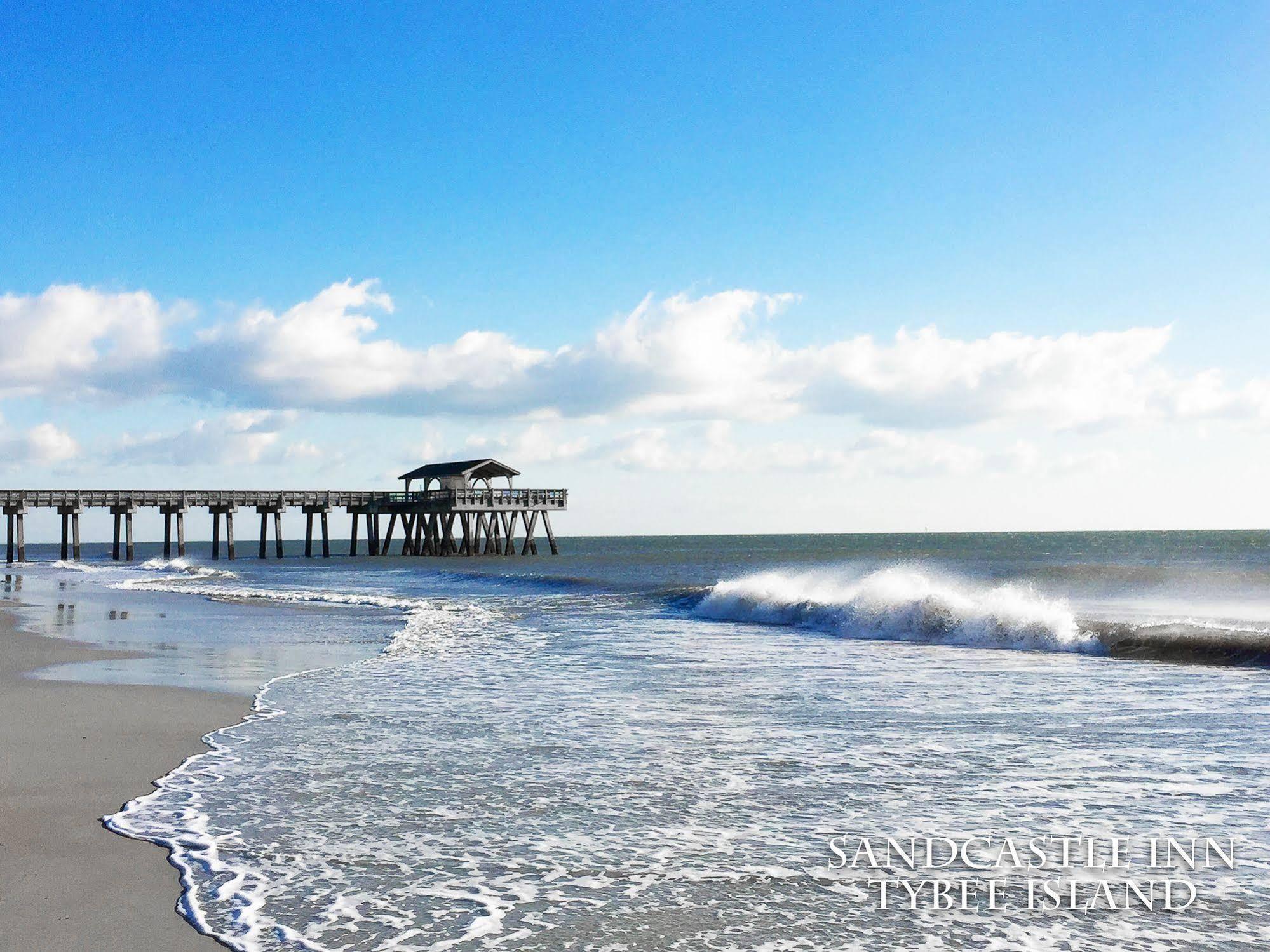 Sandcastle Inn Тайби-Айленд Экстерьер фото